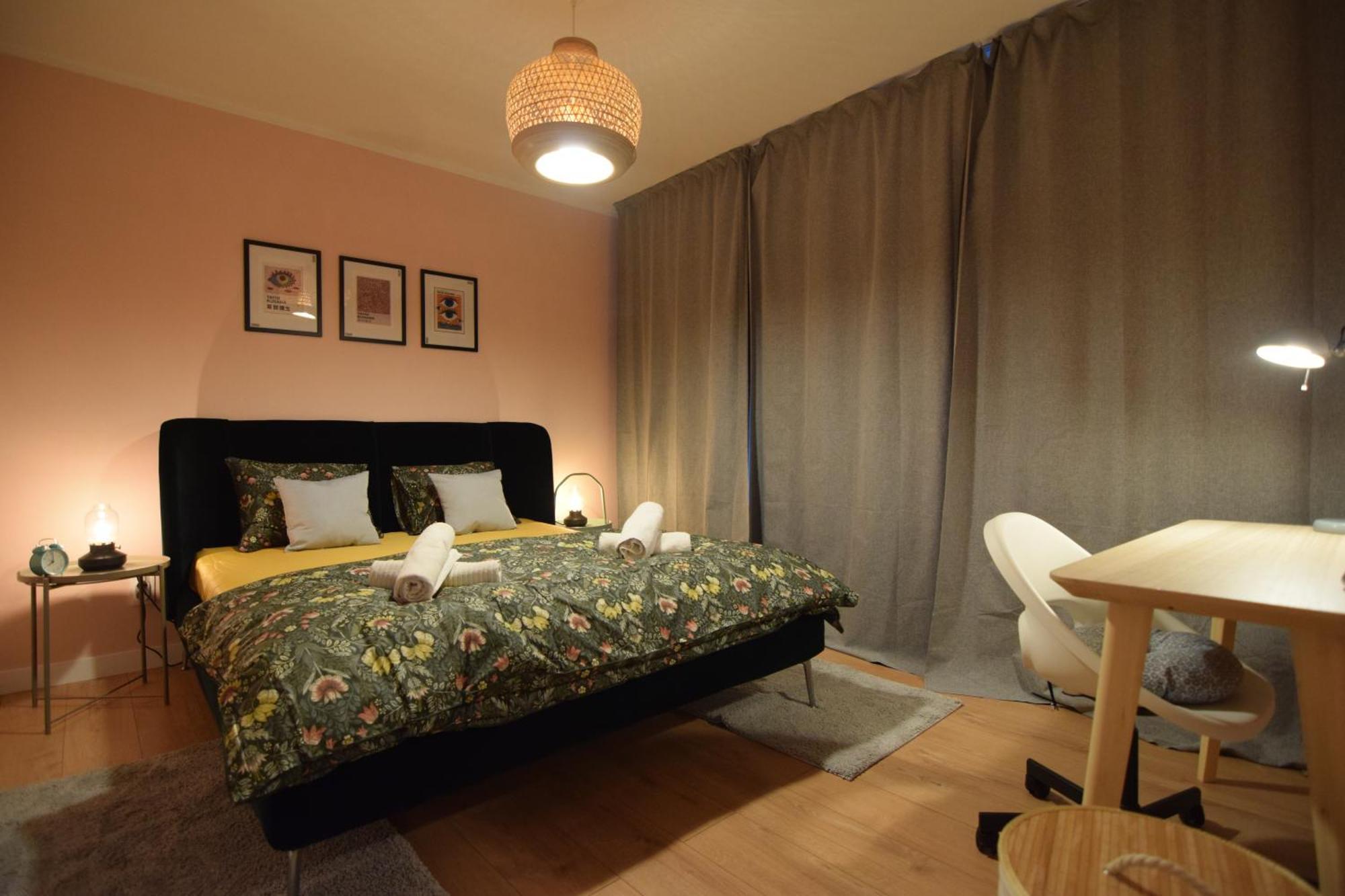 Stylish Apartment With Video Projector ブカレスト エクステリア 写真