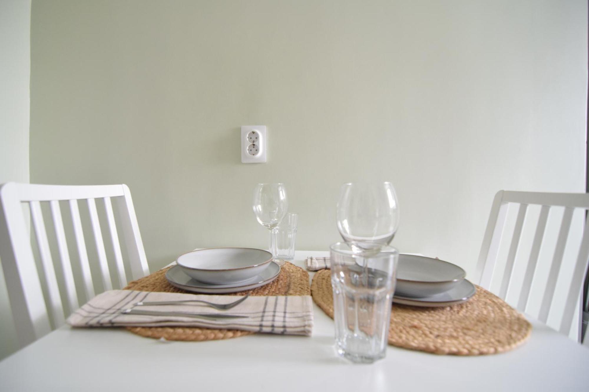 Stylish Apartment With Video Projector ブカレスト エクステリア 写真